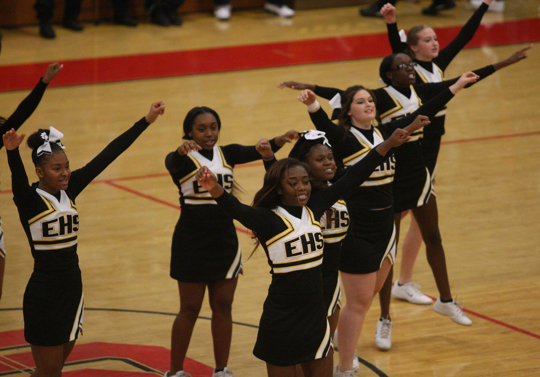 FBP Eisenhower vs Champaign Central Boys Basketball 3 11.24.17.jpg